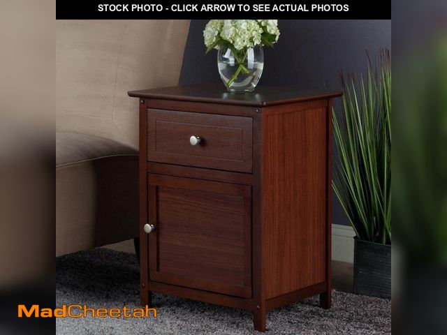 Lot 74-12746841 - Winsome Eugene Accent Table Walnut - UNUSED