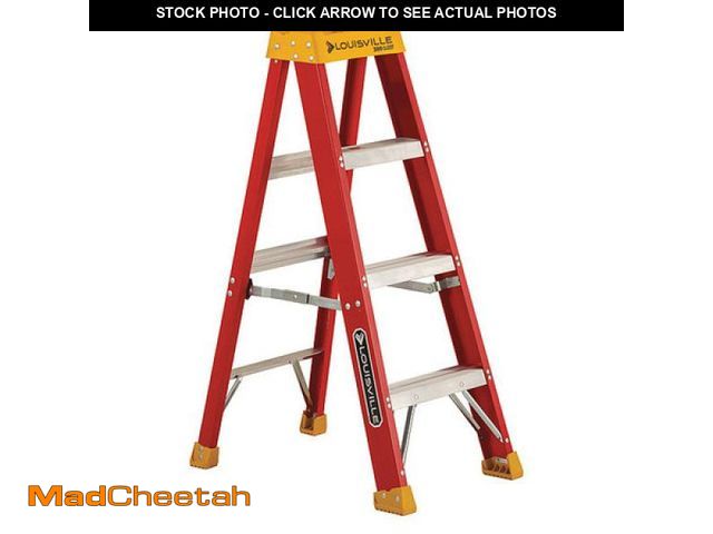 Lot 74-12146062 - Louisville Stepladder,Fg,4 Ft.,300 Lb. L-3016-04 - All - UNUSED