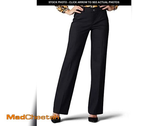 Lot 74-7161824 - Lee womens Flex Motion Regular Fit Trouser Pants, Black, 4 US - UNUSED