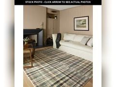 Lot 74-12657723 - undefined