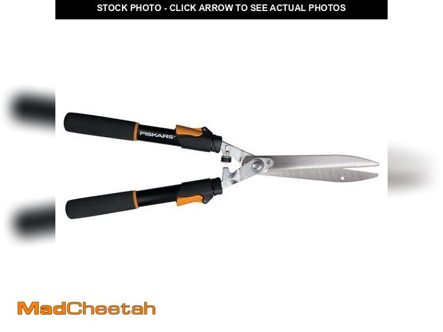 Lot 74-13050999 - *SCRATCHED/DIRTY* Fiskars 9 in. Power-Lever Steel Blade Telescoping Steel Handle Hedge Shears *SCRAT...