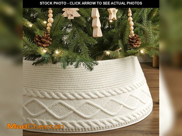 Lot 74-12718114 - Treory Knitted Christmas Tree Collar: Cream Crossed Diamond Edge Chunky Cable Knit Christmas Tree Co...