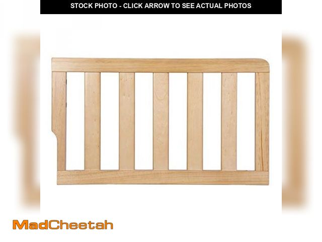 Lot 74-12365911 - Dream On Me Universal Convertible Crib Toddler Guard Rail, Natural, 21x13x13 Inch (Pack of 1) - UNUS...