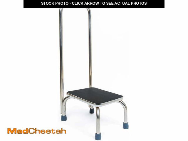 Lot 74-14350381 - BodyMed Heavy-Duty Foot Step Stool with Handle and Non-Slip Rubber Platform for Seniors &amp; Adults...