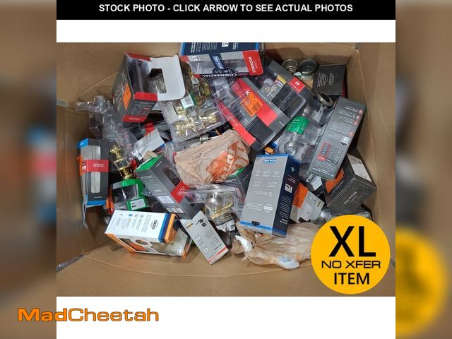 Lot 74-13055089 - Miscellaneous Door Handles &amp; Hardware - UNUSED