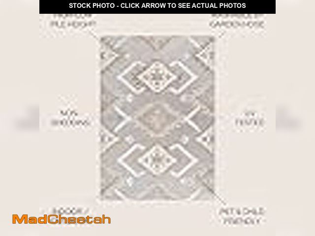 Lot 74-13786273 - JONATHAN Y Neutral Diamond Kilim Indoor Outdoor Area Rug 3X5 Beige/Gray, Sumak High-Low Pile for Bac...