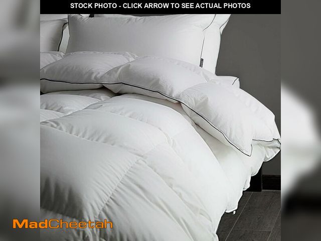 Lot 74-12603871 - HYVIF Luxury Down Fiber Comforter King Size - High Fill Power Medium Warmth for All Season Duvet Ins...