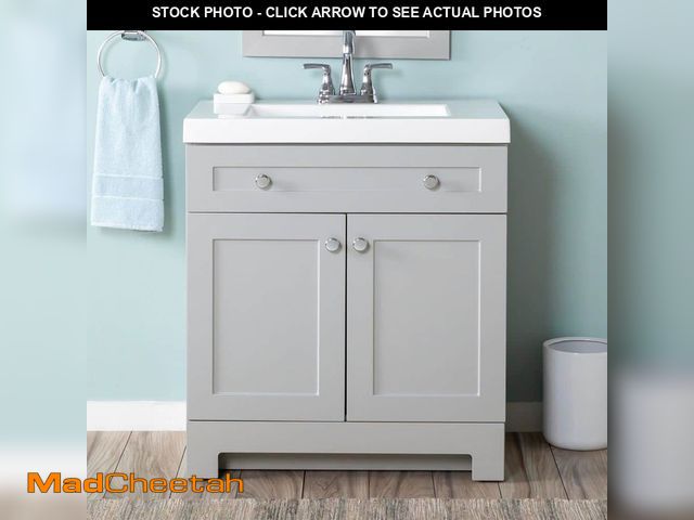 Lot 74-12683205 - Glacier Bay Everdean 31 in. Single Sink Pearl Gray Bath Vanity with White Cultured Marble Top (Assem...