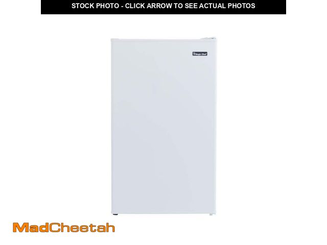 Lot 74-13047453 - Magic Chef 3.3 cu. ft. Mini Fridge in White - UNUSED
