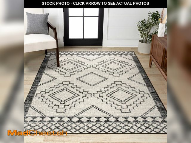 Lot 74-12664406 - JONATHAN Y Amir Moroccan Beni Souk Cream/Black Indoor Area Rug, 3x5, Bohemian, Scandinavian, Easy-Cl...