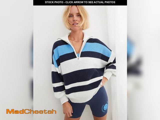 Lot 74-12356065 - EVALESS Striped Sweaters for Women 2024 Casual Long Sleeve Lapel V Neck Quarter Zip Pullover Sweater...