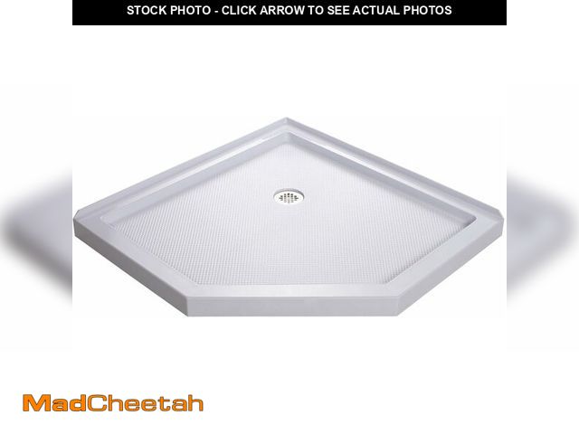 Lot 74-13075023 - DreamLine SlimLine 36 in. D x 36 in. W x 2 3/4 in. H Corner Drain Neo-Angle Shower Base in White, DL...