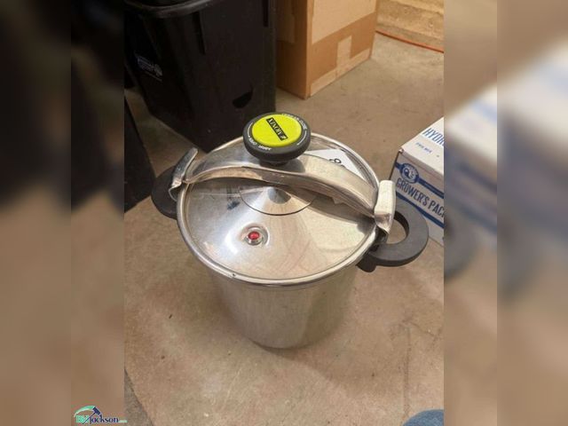 Lot 76-7288 - MONIX INOX 18/10