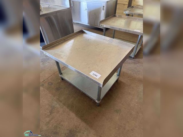 Lot 76-7295 - REGENCY STAINLESS STEEL TABLE