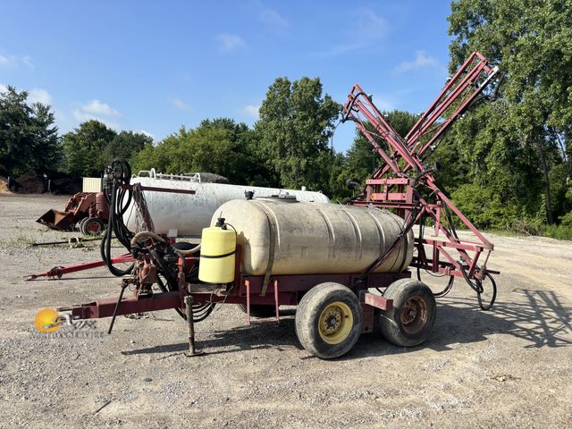 Lot 83-1008 - Hardi 45ft Sprayer