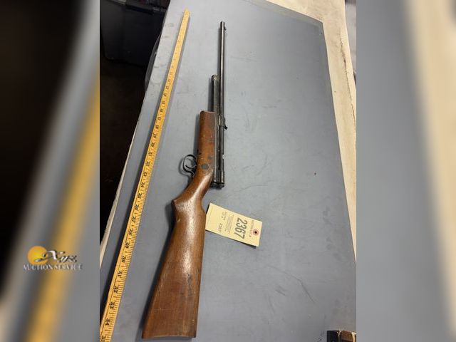 Lot 83-2367 - Benjamin 22 Carbine Pellet CO2 Rifle