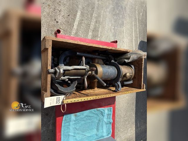 Lot 83-0352 - Mueller A-3 Gas Main Drilling and Tapping Machine