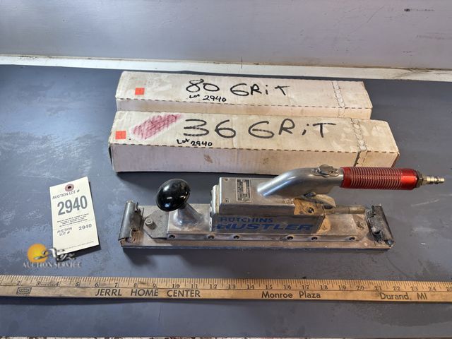Lot 83-2940 - Hustler 2000 Variable Speed Straight Line Air Sander