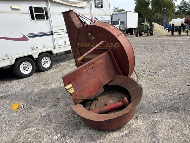 Lot 83-1047 - New Holland Whirl A Feed No. 27 540 Forage Blower