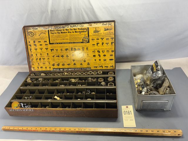 Lot 83-0161 - Lot of Miscellaneous Fittings