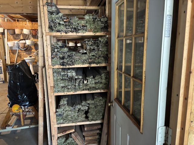 Lot 83-1026 - Lot of Wood