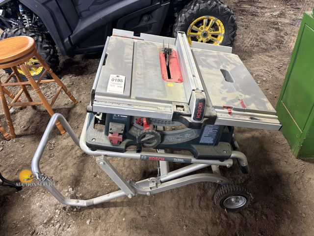 Lot 83-0195 - Bosch 10" Table Saw