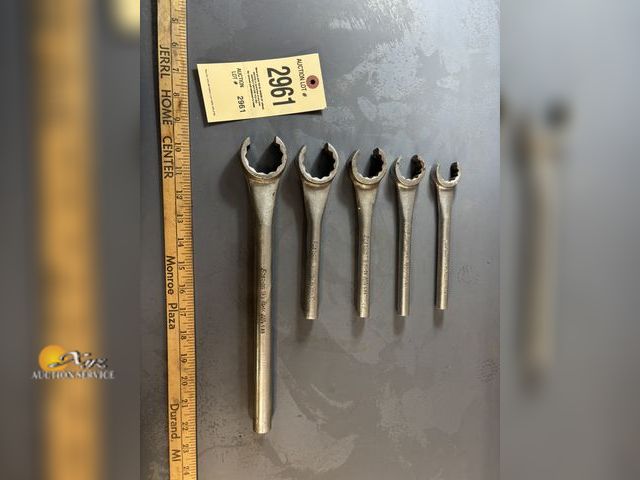 Lot 83-2961 - Snap-On Line Wrenches