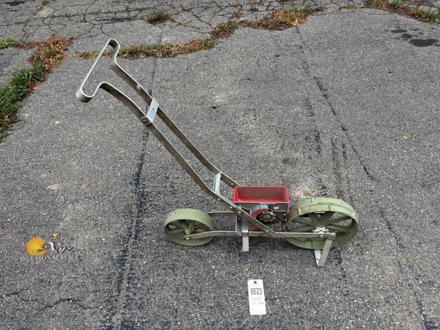 Lot 83-0523 - Precision Garden Planter 1001B