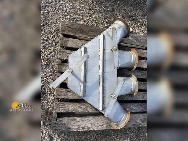 Lot 83-1003 - Four Way Valve For 6" Spout