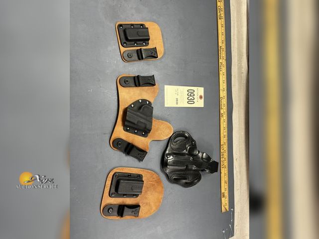 Lot 83-930 - Pistol Concealed Carry Holster and Open Carry