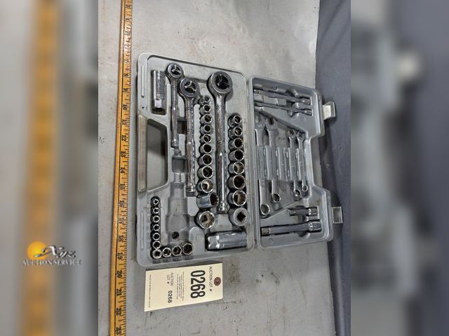 Lot 83-0268 - Craftsman Socket and Wrench Set