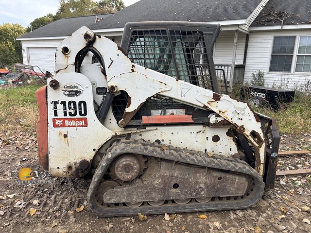Lot 83-1046 - Bobcat T190 Compact Track Loader