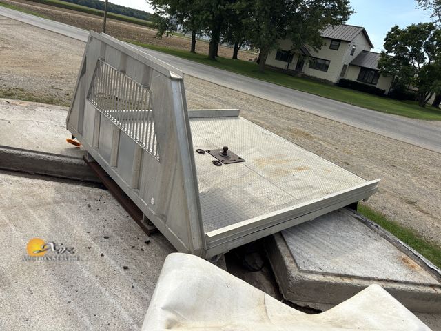 Lot 83-1012 - Aluminum Flatbed Truck Bed with Gooseneck Hitch