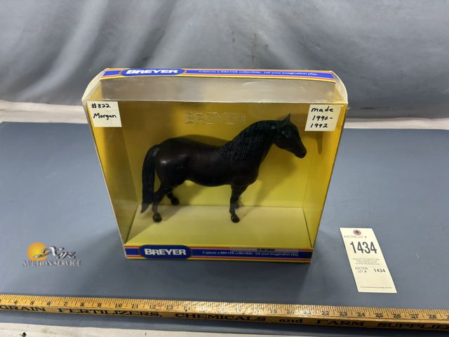 Lot 83-1434 - Breyer No. 822 Morgan in Original Box