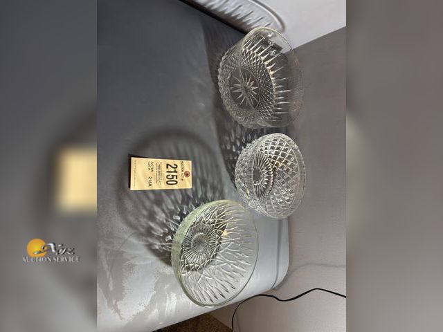 Lot 83-2150 - Three Glass Bowls