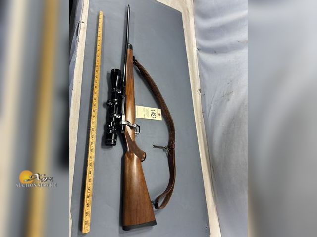 Lot 83-1427 - Ruger M77 Mark II 30-06 Bolt Action Rifle