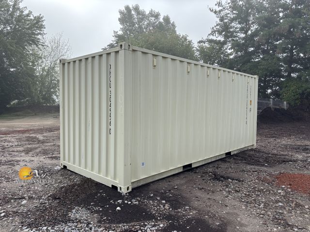 Lot 83-2100 - 20ft Shipping Container
