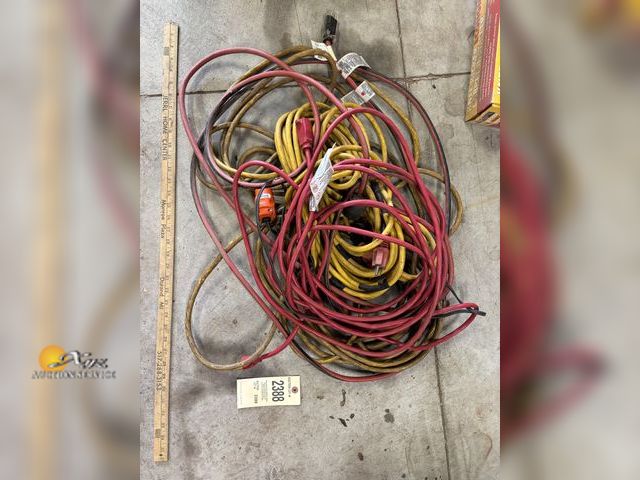 Lot 83-2388 - Lot of Extension Cords