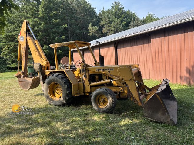 Lot 83-1007 - John Deere 510 Backhoe