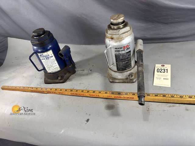 Lot 83-0231 - Two Bottle Jacks