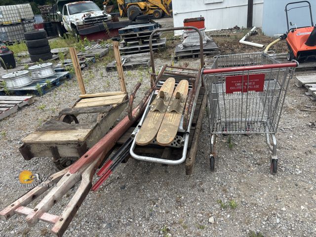 Lot 83-2002 - Lot of Carts with Contents and Shopping Cart