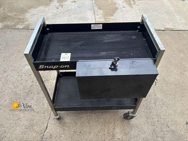 Lot 83-0412 - Snap On Shop Cart