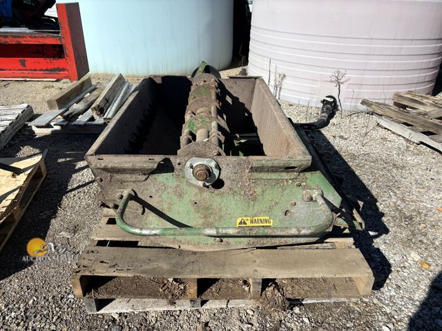 Lot 83-1036 - Straw Chopper for 6620 or 6600 John Deere