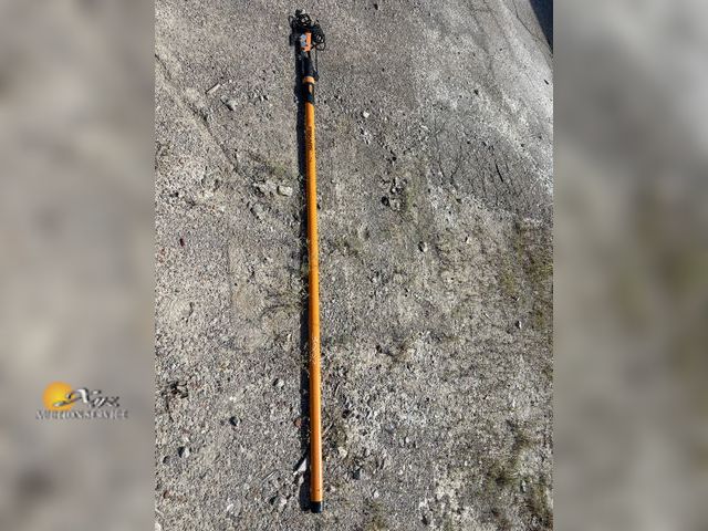 Lot 83-3002 - Fiskars Pruner Extends to 13ft