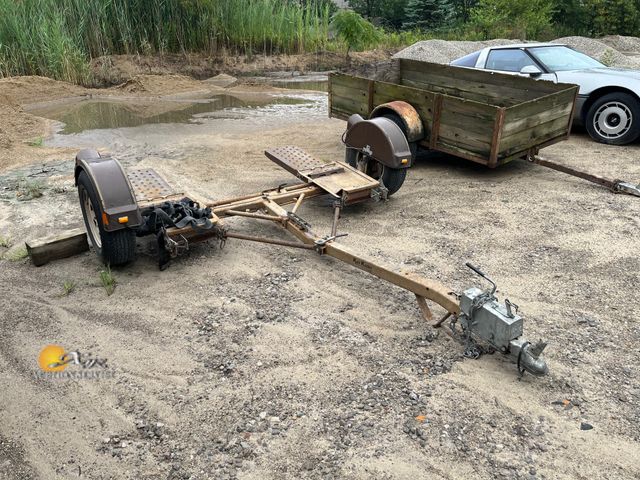 Lot 83-3001 - Car Dolly