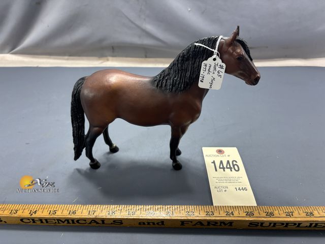 Lot 83-1446 - Breyer No. 65 Justin Morgan