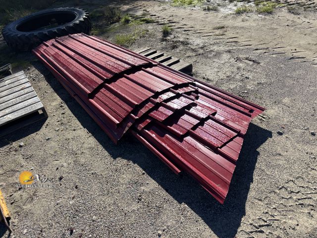 Lot 83-1032 - Lot of Miscellaneous Length Red Barn Steel