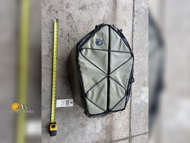 Lot 83-0093 - Cooler/Gear Bag