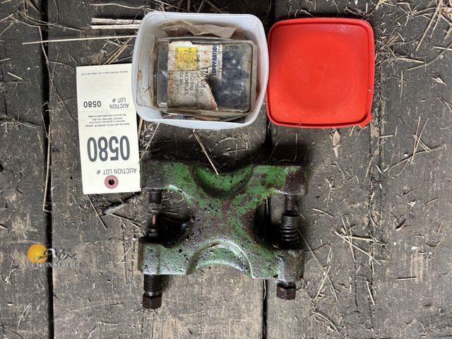 Lot 83-0580 - Sickle Bar Rivet Tool