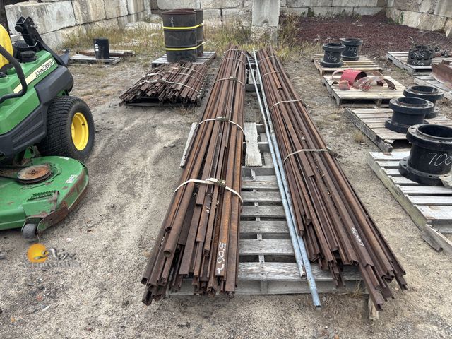 Lot 83-5007 - Lot of Unistrut